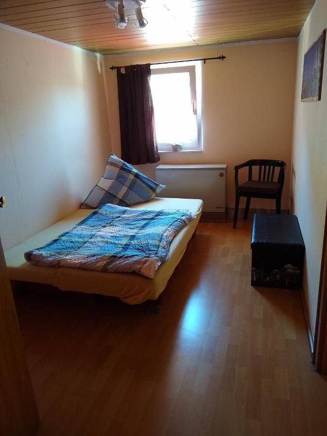 Ferienwohnung für 5 Personen, mit Ausblick in Briedel - 2