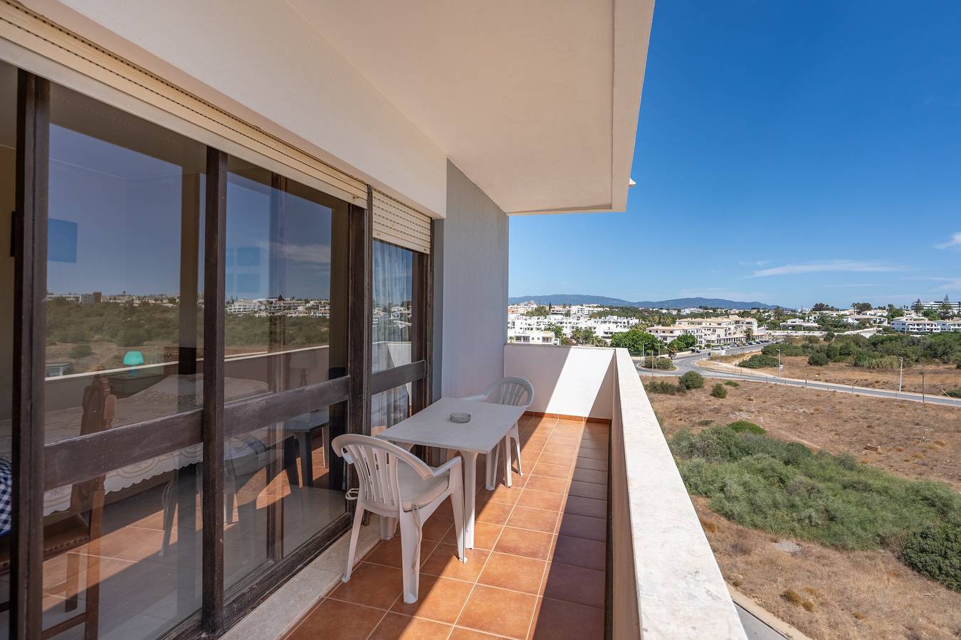 Appartamento intero, Appartamento 'Alvorada Divinal' con Vista Mare, Giardino Privato e Balcone in Alvor, Distretto di Faro