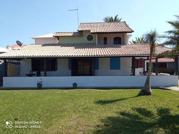 Casas e apartamentos de temporada para 5 pessoas, com balcão e jardim e ainda vista and piscina, com animais de estimação em Saquarema