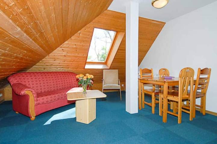 Ferienhaus für 4 Personen, mit Terrasse und Garten sowie Pool in Ostfriesland