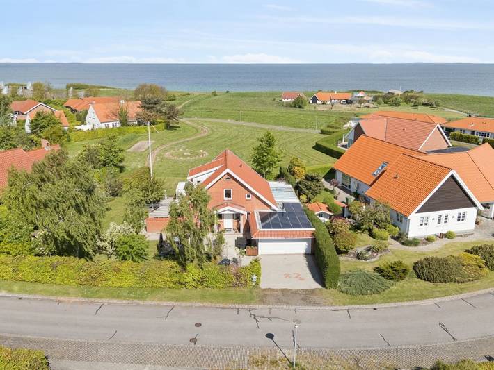 Ferieudlejning for 8 personer, med Terrasse i Korsør