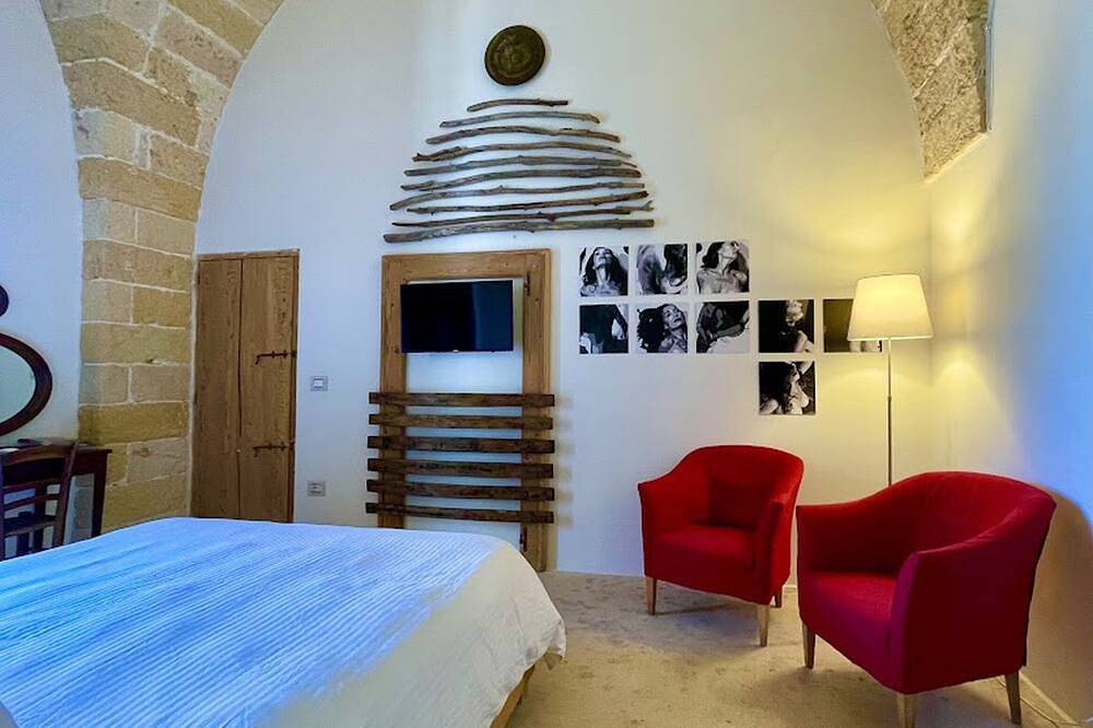 Apartamento entero, Casafrancisa, 1830s Salento Historic House, renovated in 2021 in Galatone, Golfo de Tarento