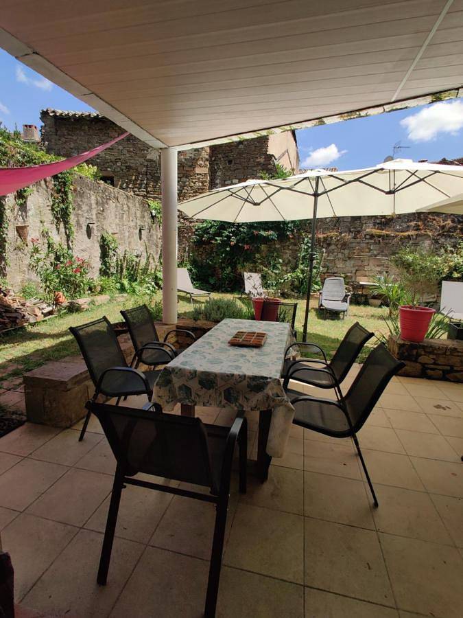 Location de vacances pour 10 personnes, avec jardin à Monestiés - 3