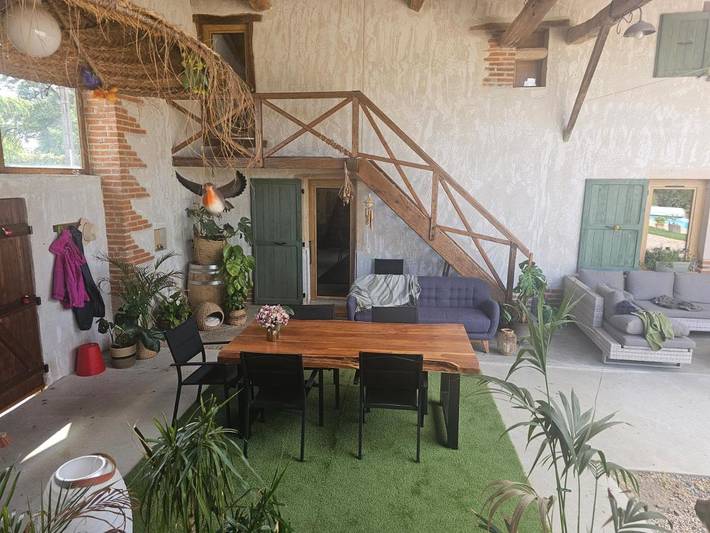 Chambre d’hôte pour 2 personnes, avec Terrasse et Jardin ainsi que Piscine et Vue dans l' Ain - 3