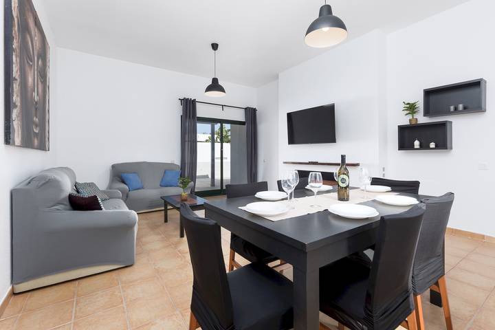 Casa rural para 6 personas, con terraza y piscina en La Oliva - 3