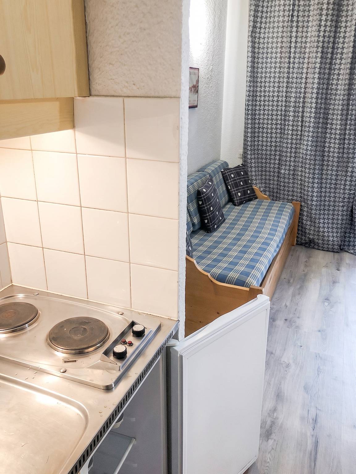 Studio entier, Studio familial avec balcon à Modane 18 m² vue montagne in Valfréjus, Modane