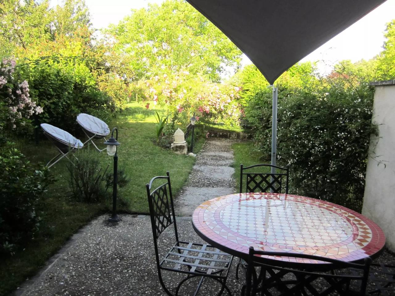 Maison 2 Personnes in Ozillac, Région de Jonzac