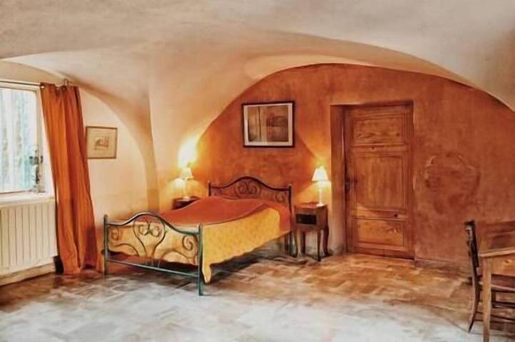 -16% de junio a septiembre  Auténtica granja del siglo Xviii en plena naturaleza in Marguerittes, Region de Nimes