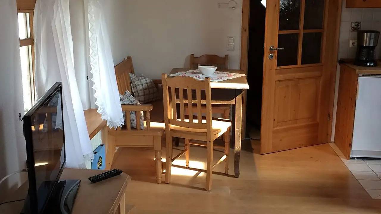 Ganze Ferienwohnung, Ferienwohnung für 2 Personen (35 m²) in Brannenburg in Brannenburg, Bayerische Alpen