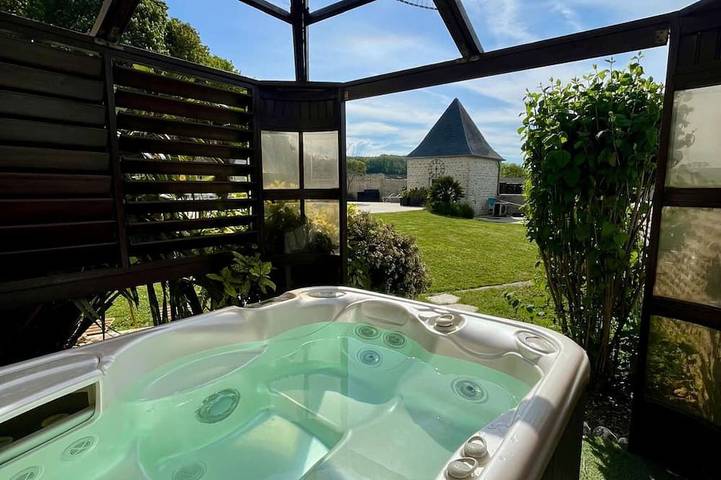 Gîte pour 4 personnes, avec jacuzzi à Saint-Côme-de-Fresné - 4
