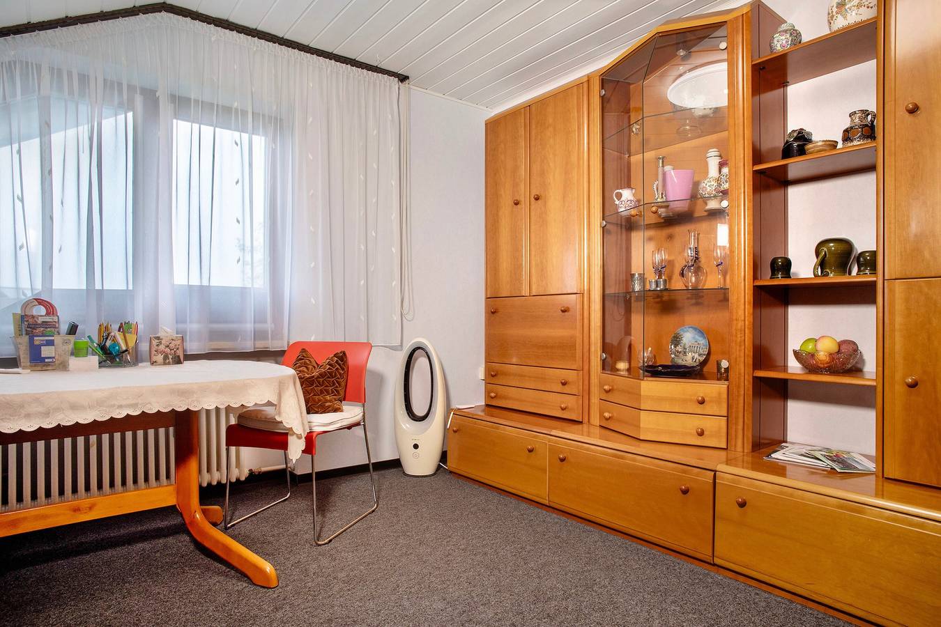 Ganze Wohnung, Ferienwohnung 'Apfelstübchen' mit Bergblick und Wi-Fi in Friedrichshafen, Region Bodensee-Oberschwaben