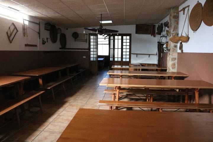 Location de vacances pour 10 personnes, avec jardin à Ayora - 4