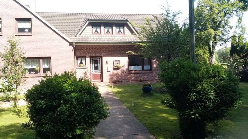 Ferienwohnung für 2 Personen, mit Garten und Terrasse in Filsum