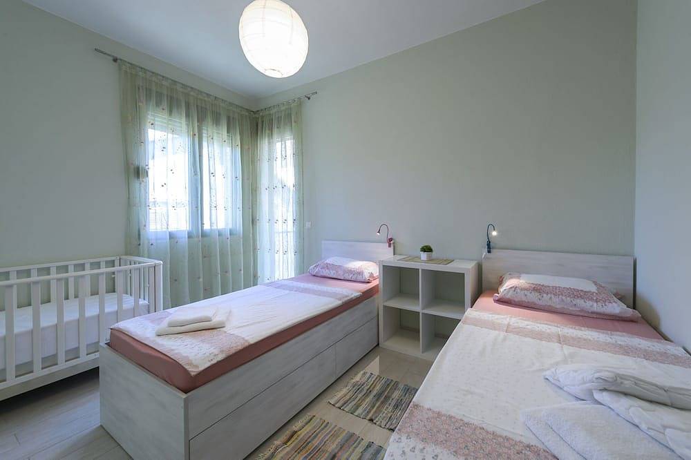 Ganze Wohnung, Geräumige Wohnung in Muo **** in Škaljari, Opština Kotor