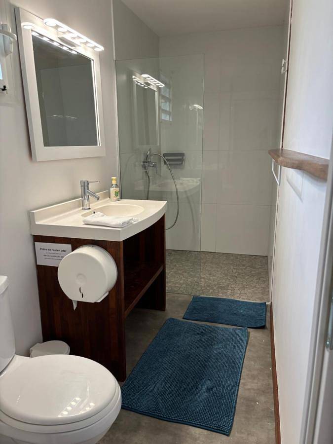 Gîte pour 3 personnes, avec piscine ainsi que jardin et vue En Nouvelle-Calédonie - 3