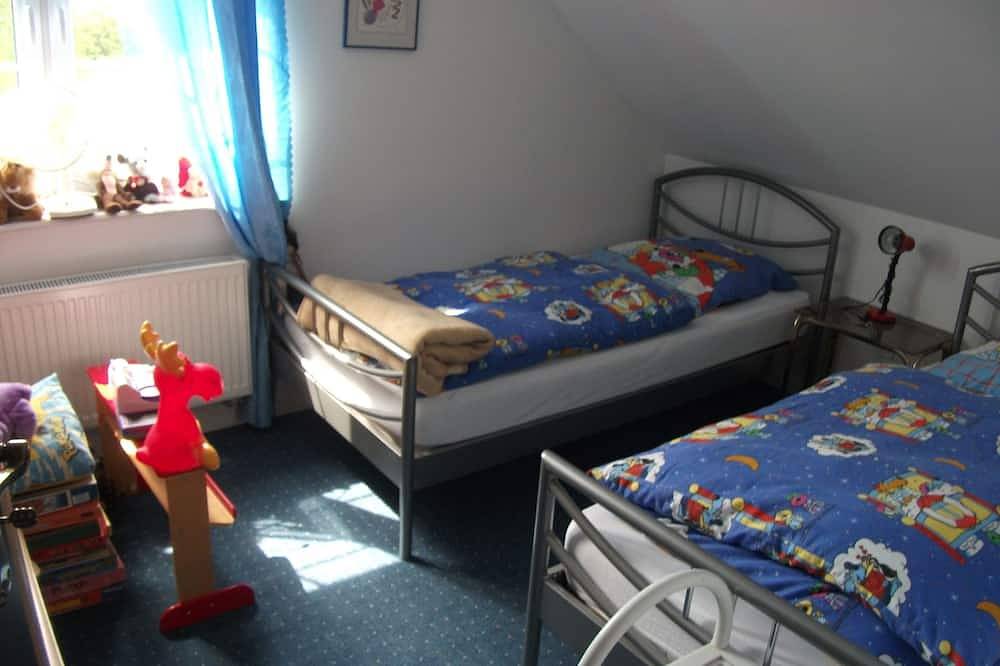 Schönes Ferienhaus zwischen Ückermünder Heide & Stettiner Haff für 10 Per. in Stettiner Haff