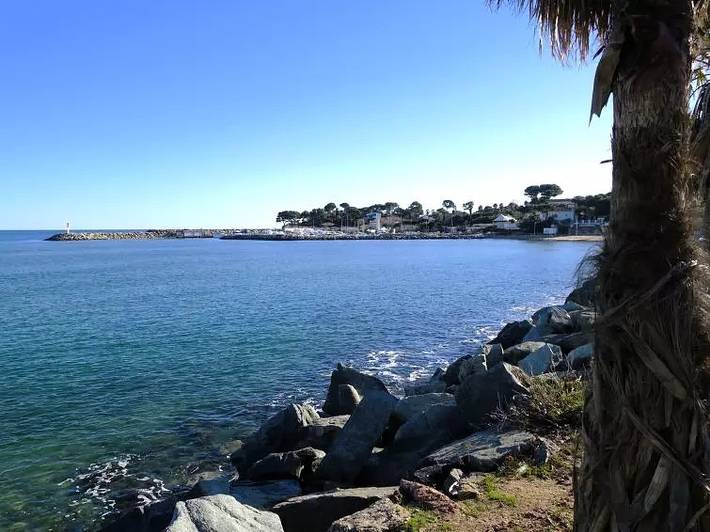 Villa pour 8 personnes, avec piscine et terrasse dans Saint-Aygulf - 4