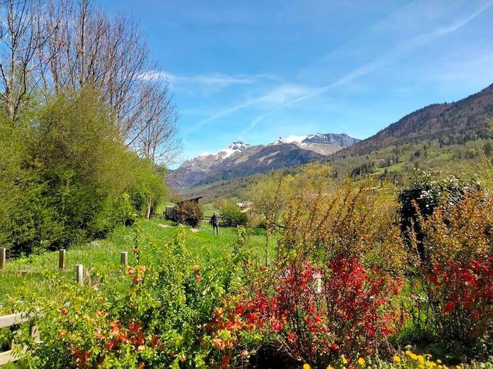 Gîte pour 6 personnes, avec Jardin et Vue à École (Savoie)
