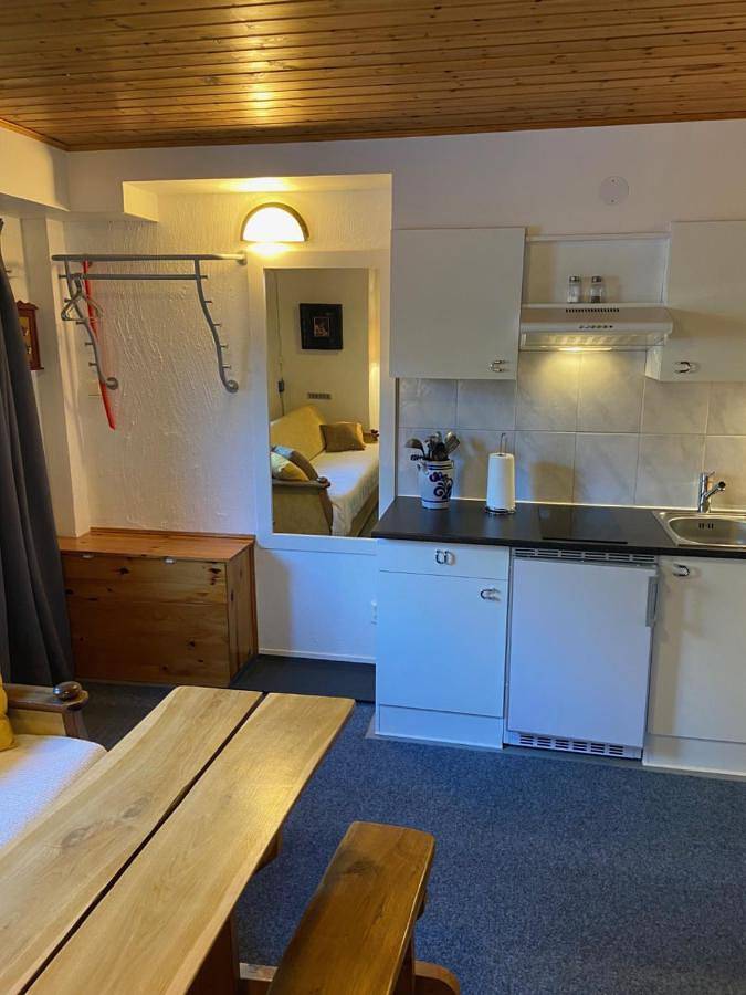 Appartement entier, Huddinge Studio with Private Entrance in Huddinge, Mer Baltique suédoise