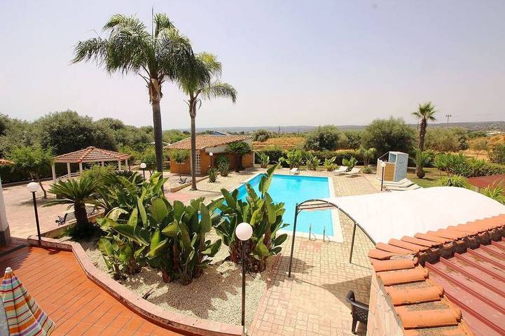 Villa per 8 persone, con giardino e terrazza - 1