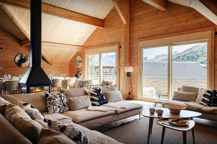 Chalet pour 12 personnes, avec jardin ainsi que jacuzzi et sauna, adapté aux familles à Fontcouverte-la-Toussuire - 3