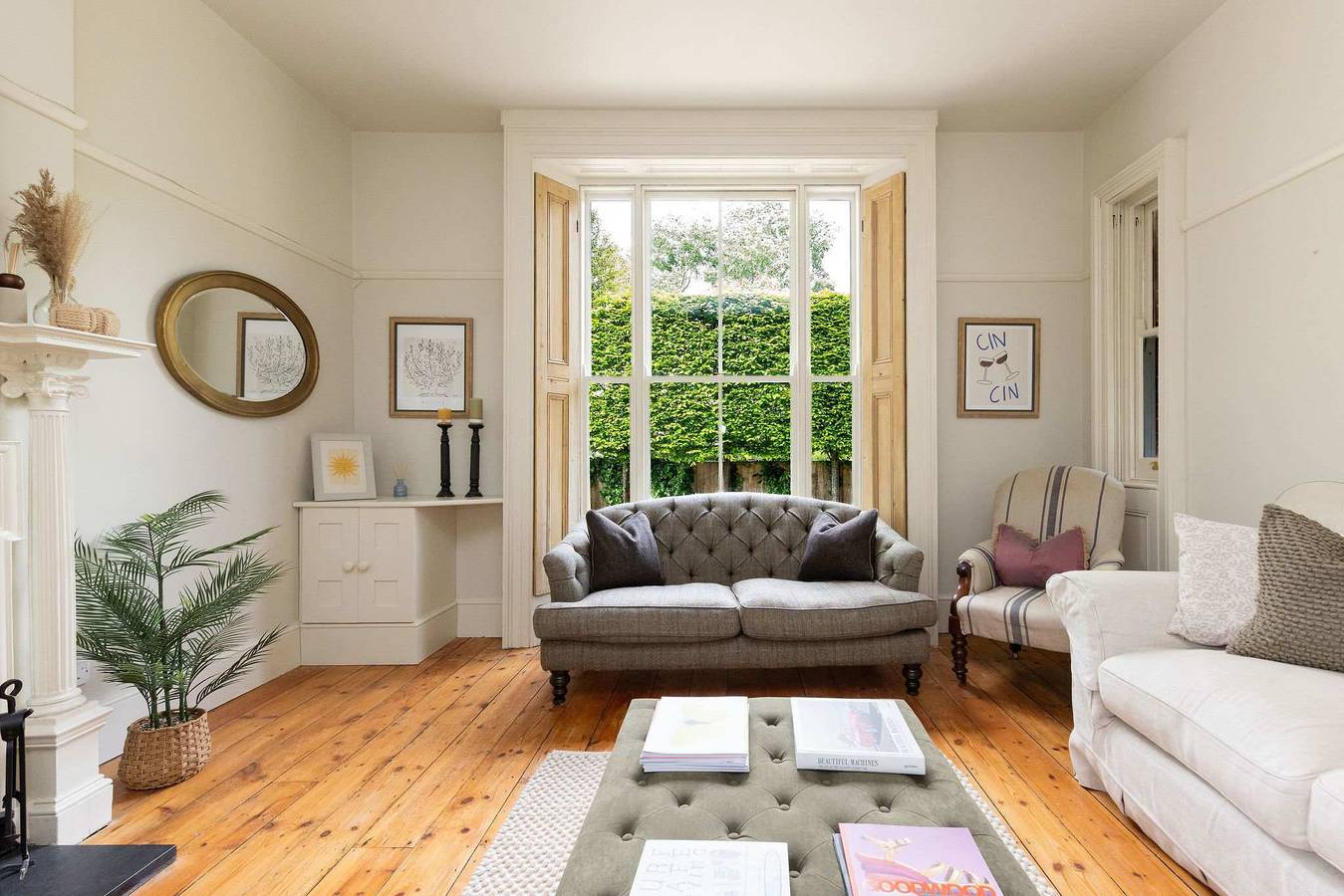 Victorian House, Sleeps 14, Pool and Gardens in Sidlesham, Sussex Occidental