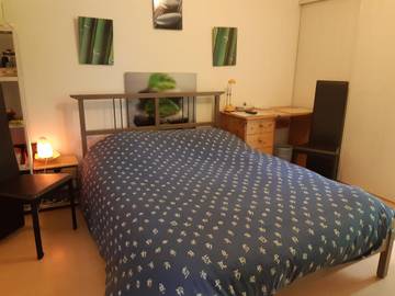 Location de vacances pour 2 personnes, avec terrasse et jardin à Landerneau