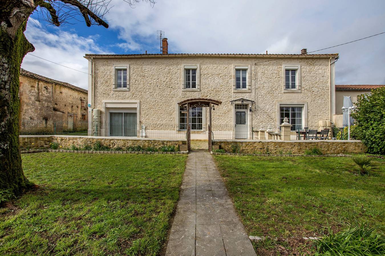 Maison de vacances pour 8 personnes avec terrasse in Vix, Fontenay-Le-Comte