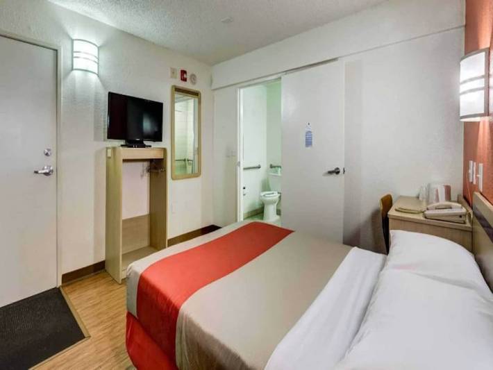 Apartamento entero, 1 cama doble | Mininevera in Wheat Ridge, Condado de Jefferson