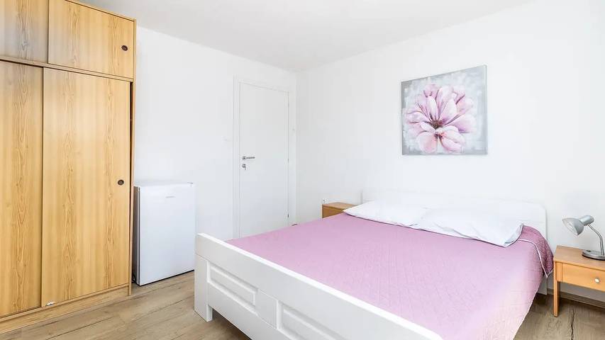 Ferienwohnung für 2 Personen in Pakostane - 2