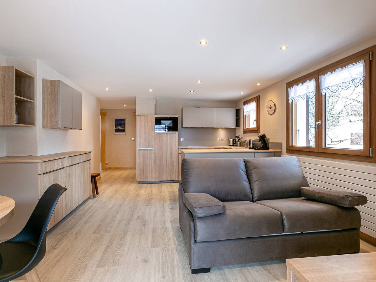 Appartement entier, Appartement cosy près des pistes, 3*, capacité 6, avec Wifi in La Clusaz, Région d'Annecy