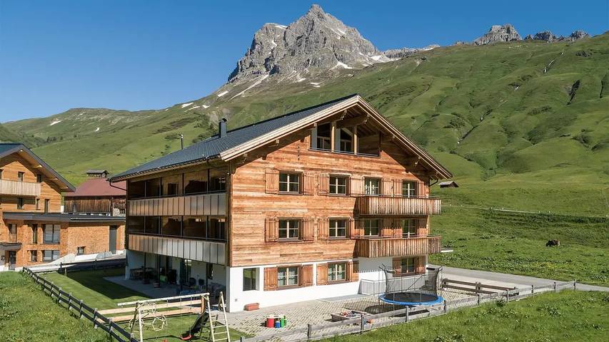 Ferienwohnung für 3 Personen, mit Balkon und Garten sowie Sauna in Warth - 2