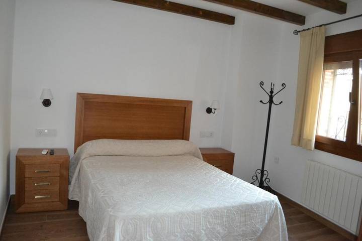 Casa rural para 2 personas, con Jacuzzi y Terraza además de Jardín y Piscina en Provincia de Badajoz - 3