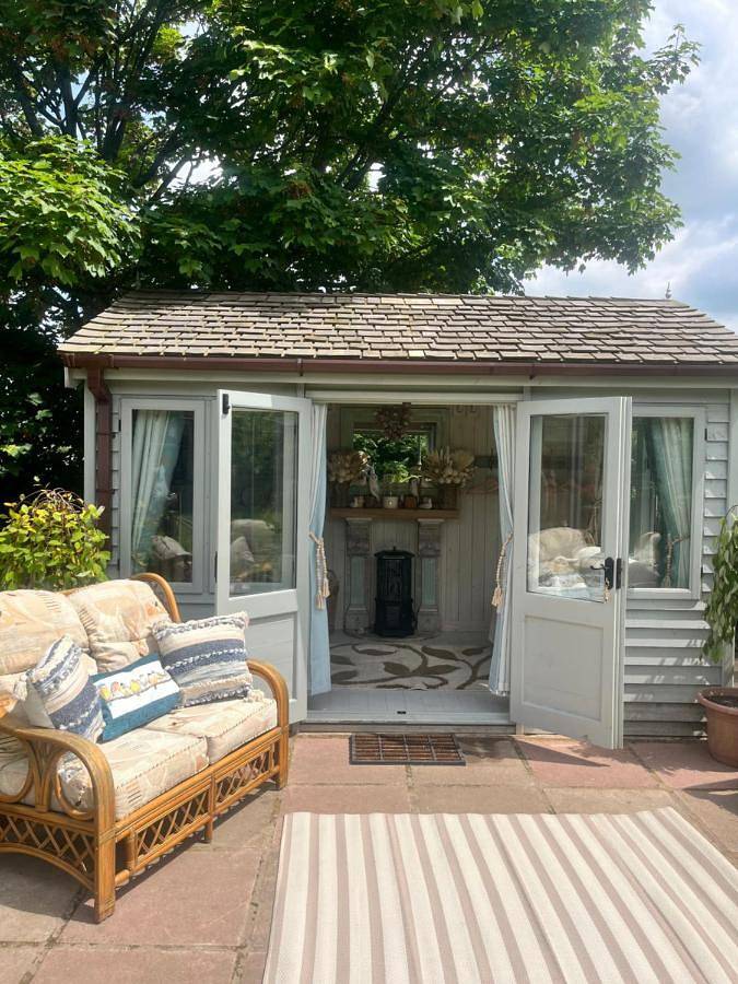 Chalet in Staffordshire