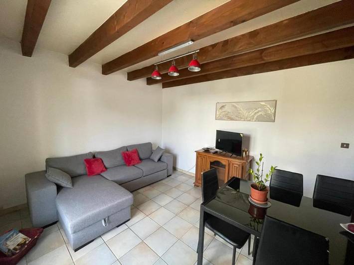 Location de vacances pour 9 personnes, avec Terrasse et Jardin à Salmiech