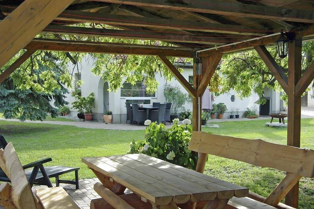 Ganze Wohnung, Ferienwohnung Maul - Ferienwohnung, Wohn-/Schlafraum in Dohna, Osterzgebirge