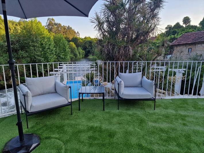 Maison de campagne pour 4 personnes, avec piscine ainsi que vue et jardin à Paredes - 3