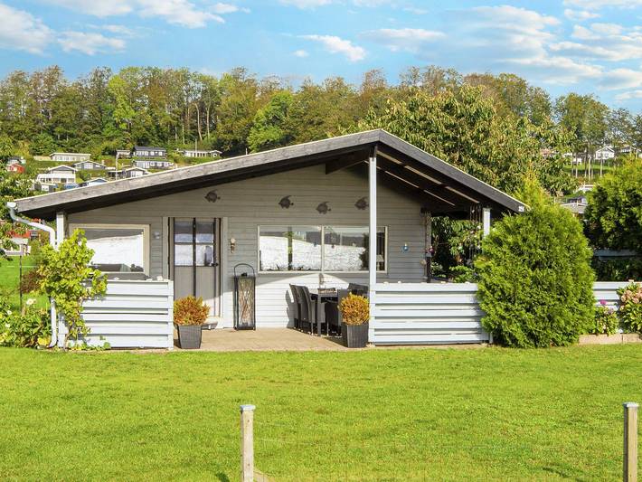 Ferienhaus für 6 Personen, mit Terrasse und Garten in Apenrade