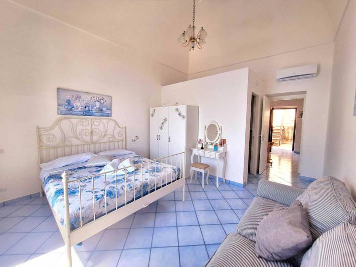 Apartamento de vacaciones para 5 personas, con terraza y vistas - 1