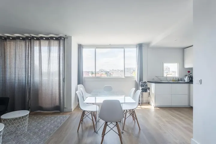 Apartamento de vacaciones para 5 personas, con vistas y balcón - 1