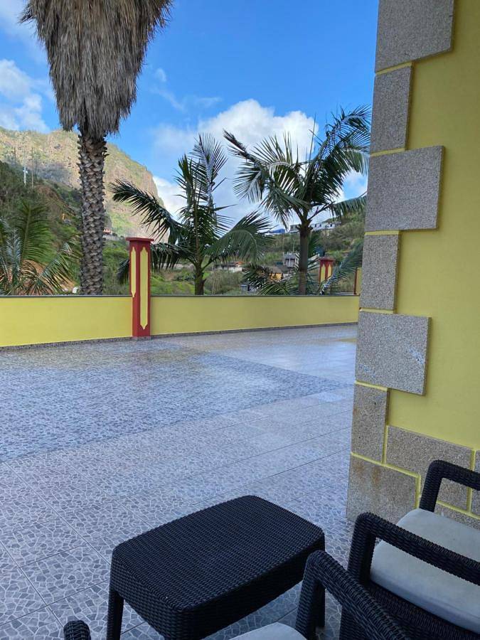 Gîte pour 4 personnes, avec balcon et vue à Porto da Cruz - 4