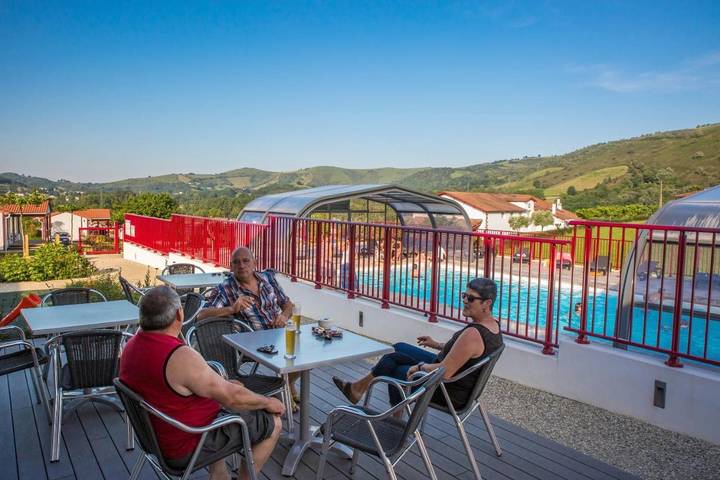 Chalet pour 5 personnes, avec vue ainsi que piscine et jardin au Pays basque - 2