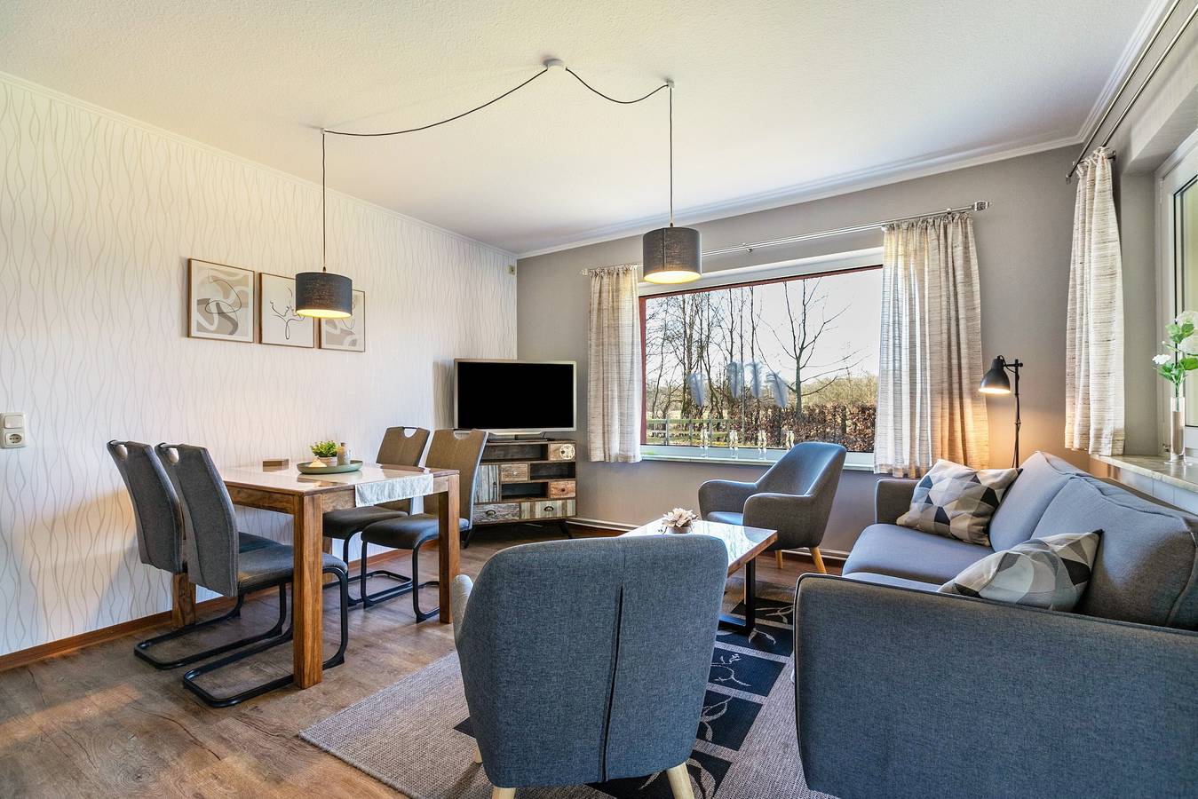 Ganze Wohnung, Ferienwohnung Sawade" mit privater Terrasse, Gemeinschaftsgarten und Wi-Fi in Schafstedt, Albersdorf und Umgebung