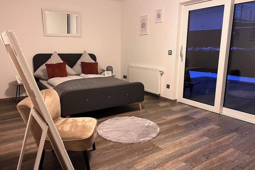 Ganze Wohnung, 200 qm große moderne Ferienwohnung in Rheinbach bei Köln/Bonn in Rheinbach, Rhein-Sieg-Kreis
