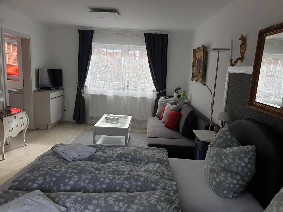 Three-Bedroom Apartment in Glückstadt, Kreis Steinburg