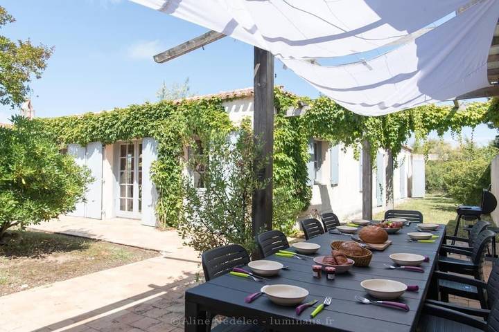Villa pour 13 personnes, avec terrasse