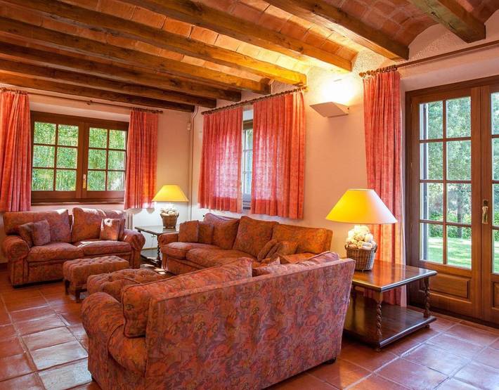 Finca 'Gran Castanyer' mit Bergblick, Privatem Pool und Wlan in Viladrau, Girona Provinz
