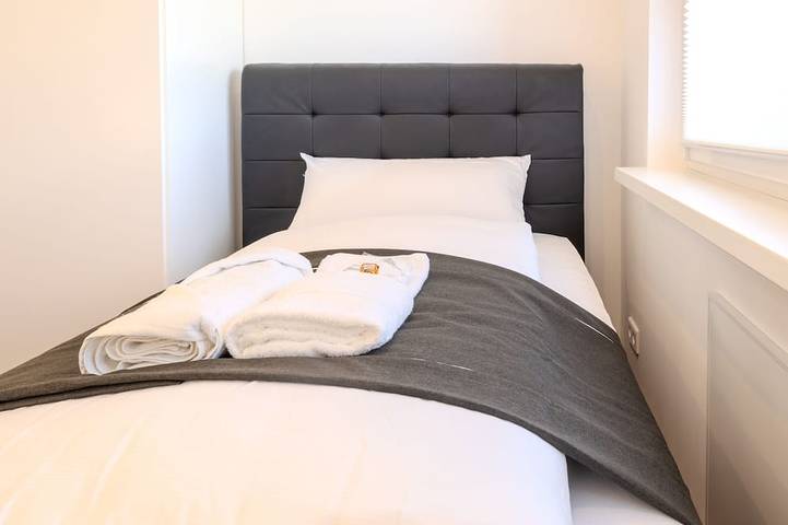 Ferienwohnung für 5 Personen, mit Pool in Sundern - 3