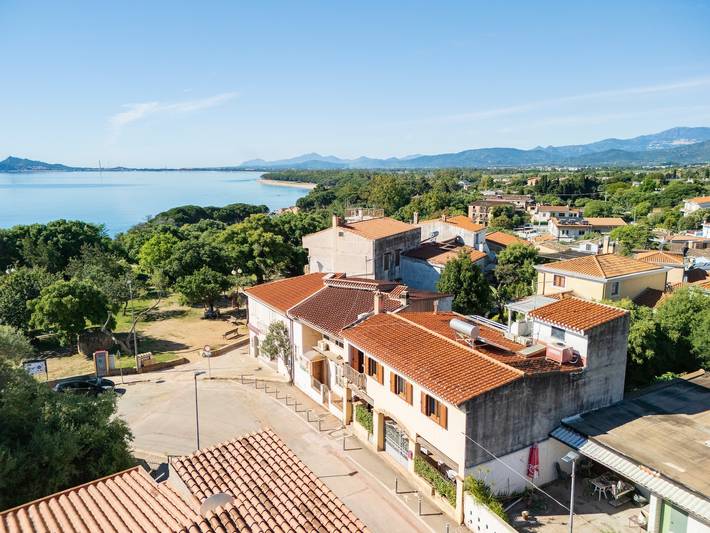 Holiday Home 'Sa Domu De Ettore' with Private Terrace, Wi-Fi and Air Conditioning in Santa Maria Navarrese, Baunei