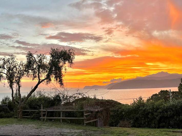 Appartamento per 4 persone, con panorama e giardino in Morcone